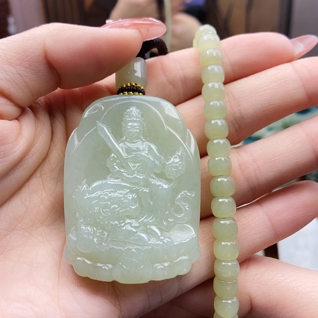 *****和田玉未镶嵌颈饰