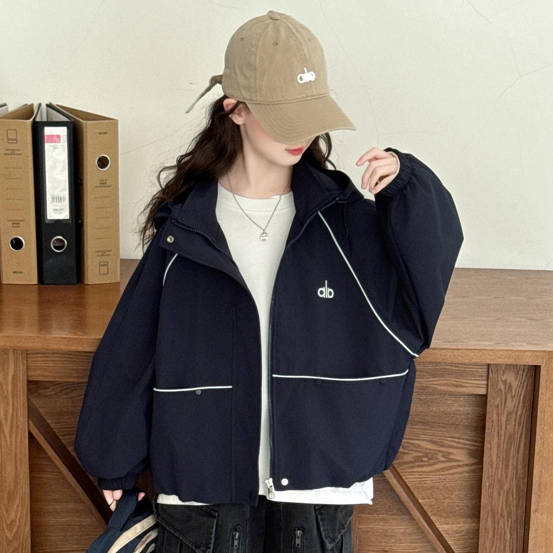 女童超好看韩系外套秋季2025新款儿童风衣夹克女孩大童早秋冲锋衣