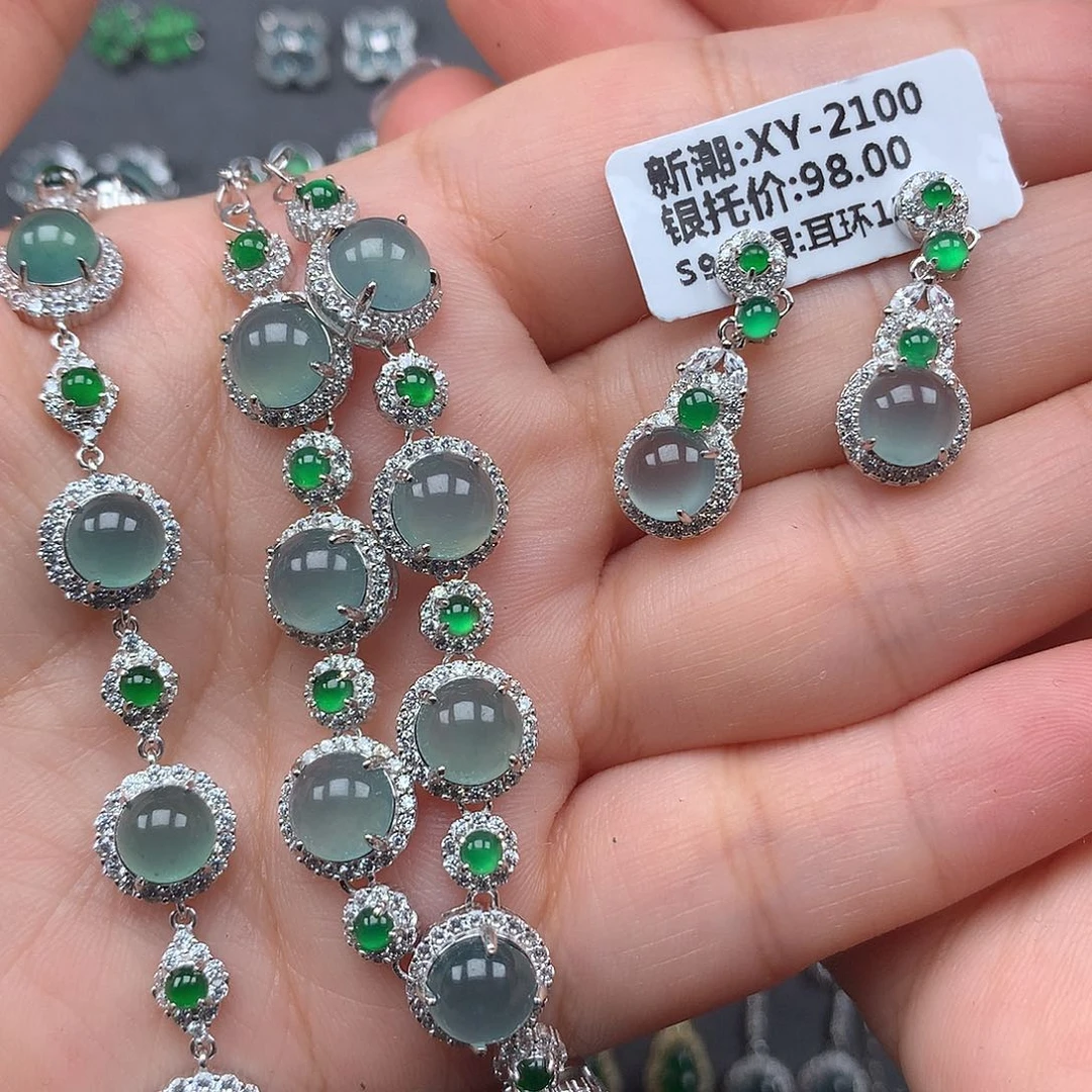 翡翠银S925镶嵌颈饰