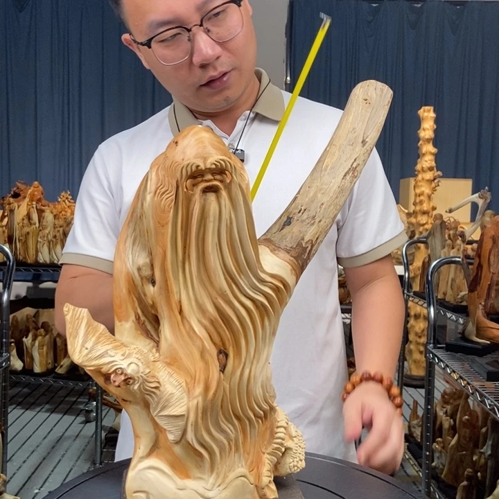 柏木（崖柏）随型摆件