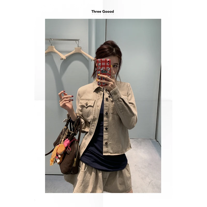 THREE GOOOD/三吉闲日柔彩卡其色牛仔衬衫外套 SSC241050