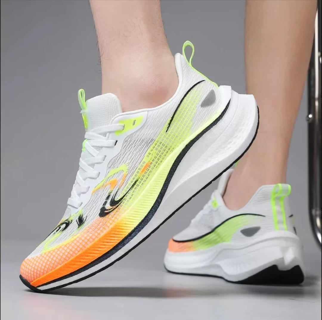 情侣同款/ 男女爆款舒适超轻回弹缓震减震慢跑鞋013