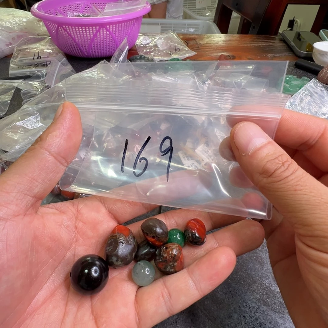南红玛瑙未镶嵌配饰169