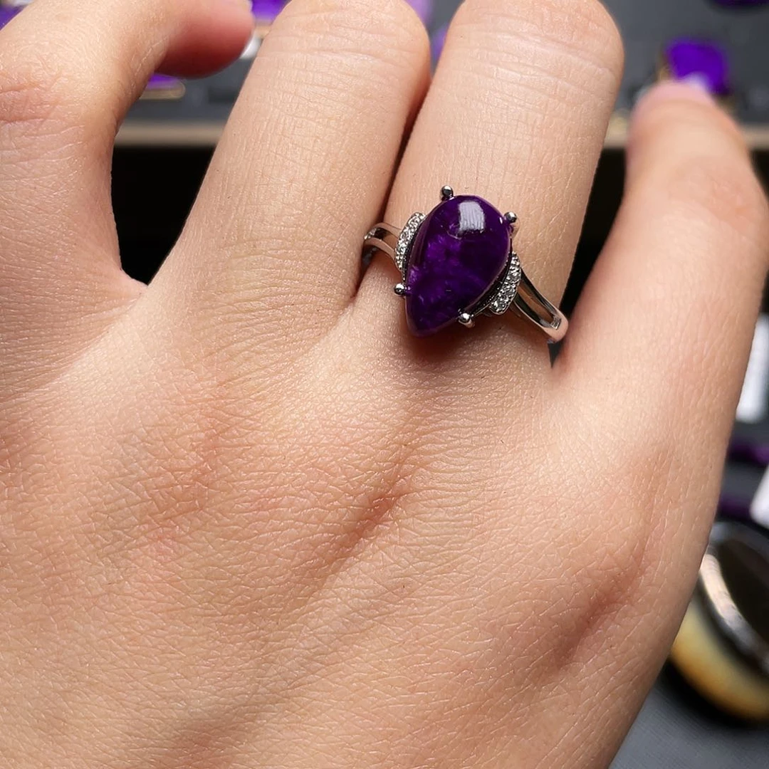 银S925镶嵌苏纪石（舒俱来）戒指