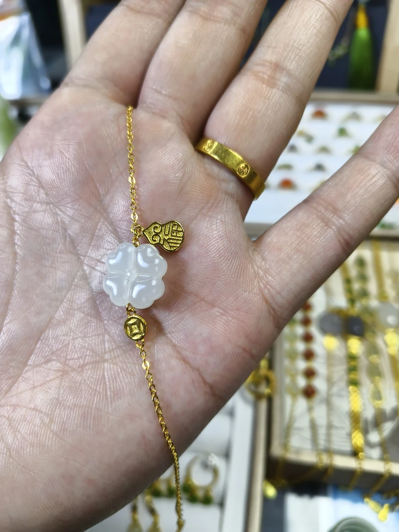 和田玉精品时尚手链