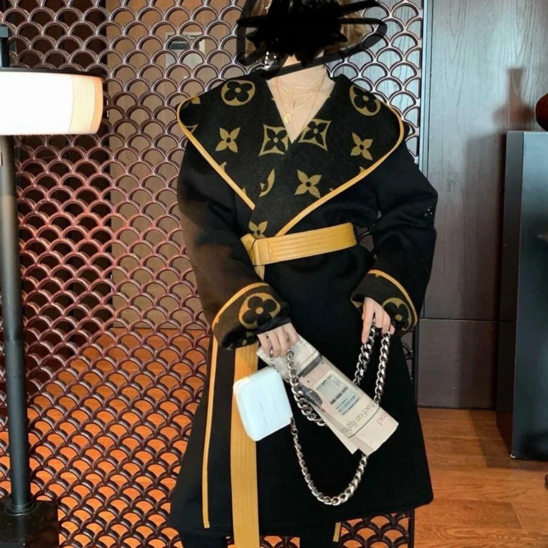 99新 LouisVuitton/路易威登 /36码/内印满logo毛呢大衣