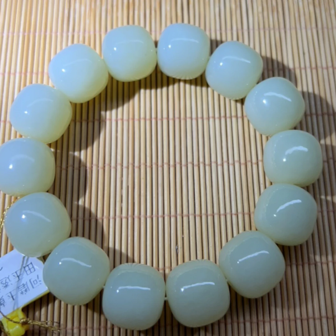 河磨玉黄白猪油白和田玉透闪石1.6