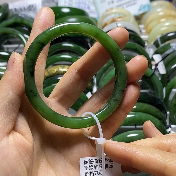 和田玉（碧玉）未镶嵌手镯细条52