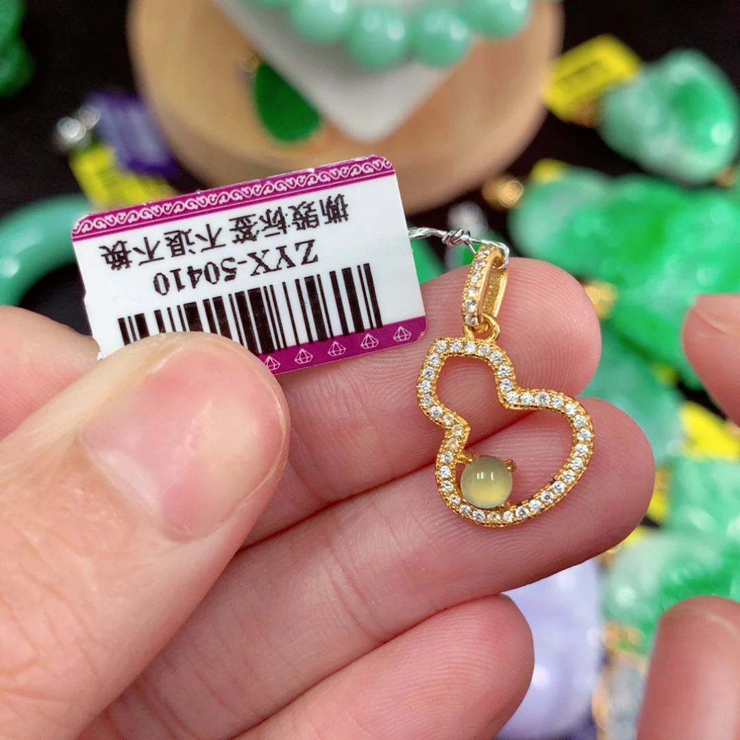 翡翠银S925镀金镶嵌颈饰