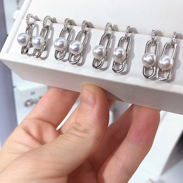 银S925镶嵌淡水珍珠耳饰
