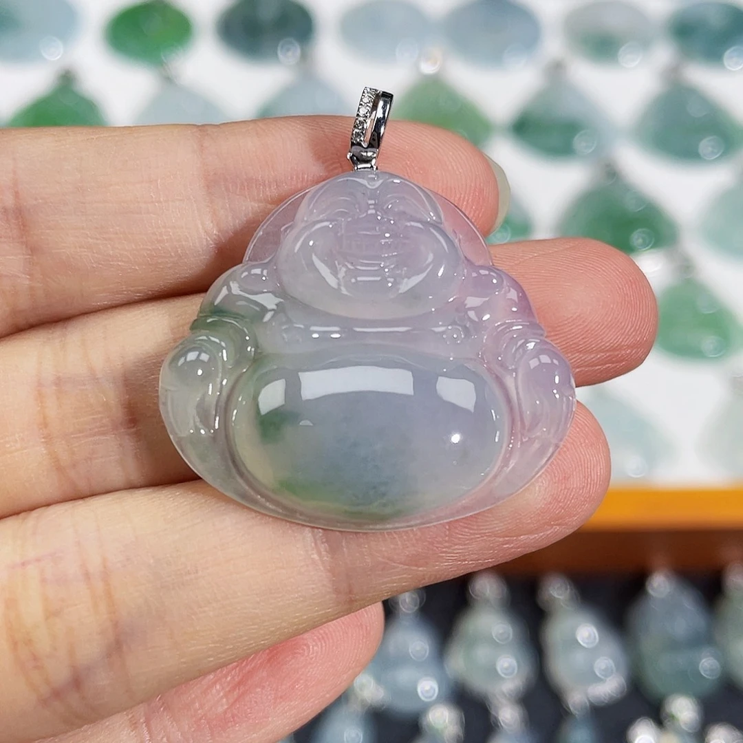 翡翠18K金镶嵌颈饰吊坠