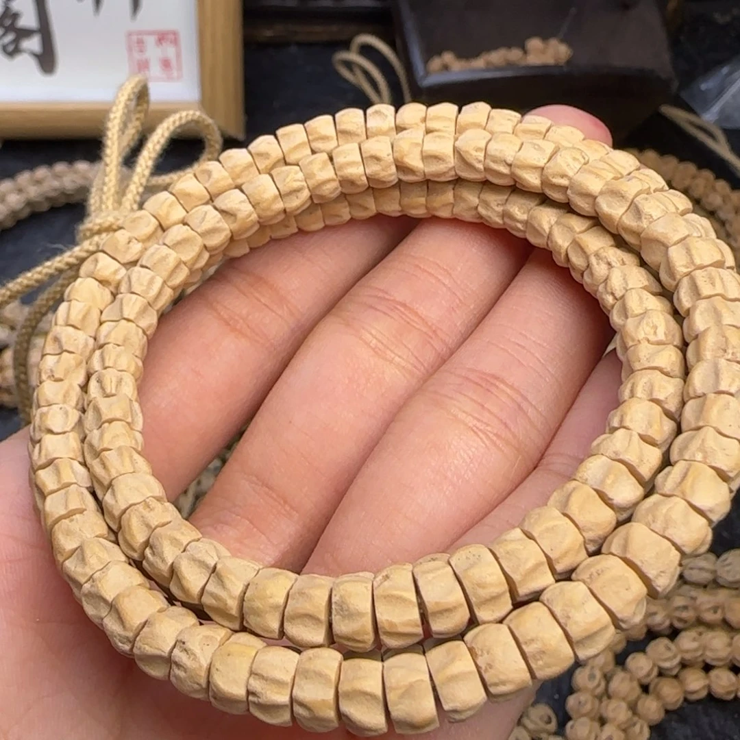 柏香籽/百香籽吊坠Y****g