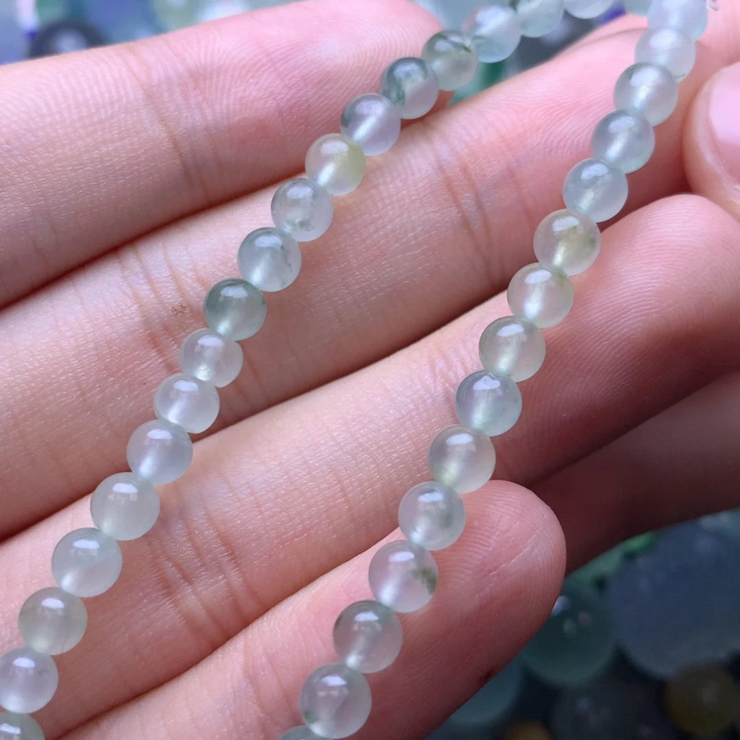 定制翡翠未镶嵌挂件