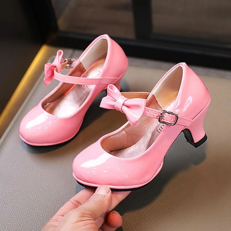 女童高跟鞋2025新款春季儿童主持人小皮鞋女孩宝宝演出女童鞋子