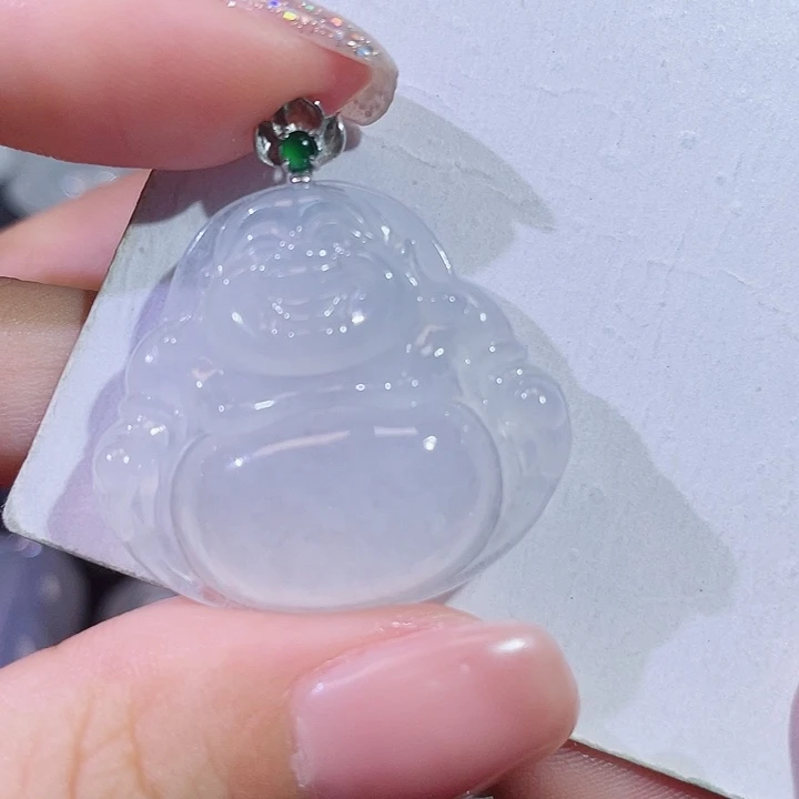 翡翠18K金镶嵌颈饰佛公