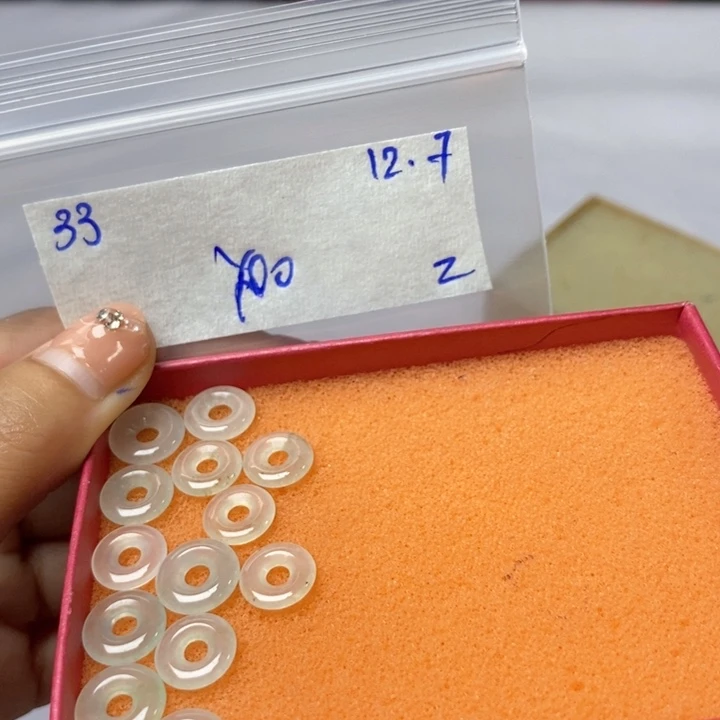 定制翡翠未镶嵌不退