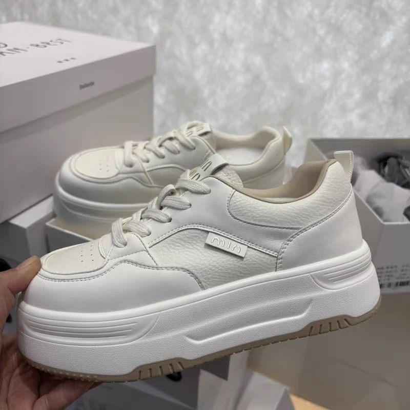 靓生源专柜品牌超轻底小白鞋10803