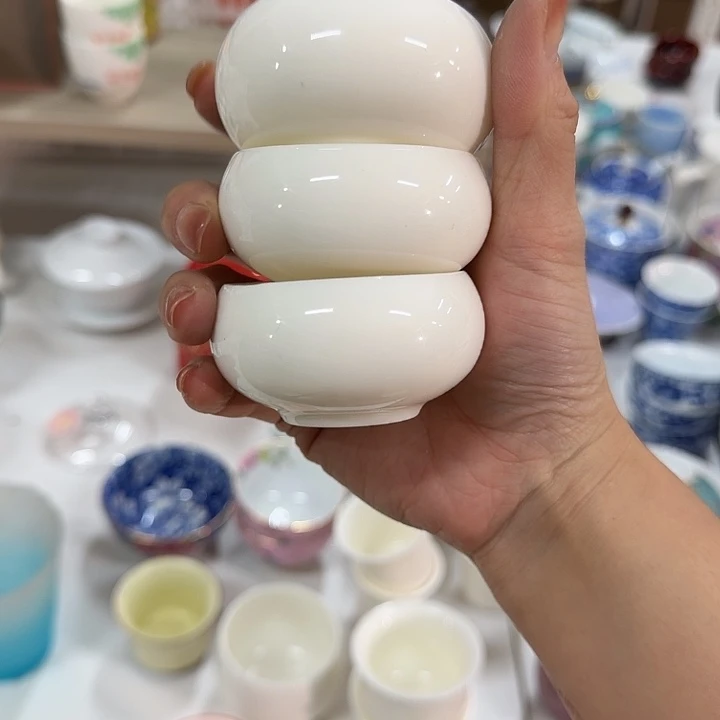 羊脂玉茶杯六个一组