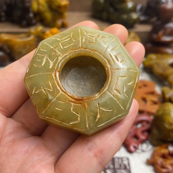 蛇纹石玉未镶嵌颈饰134