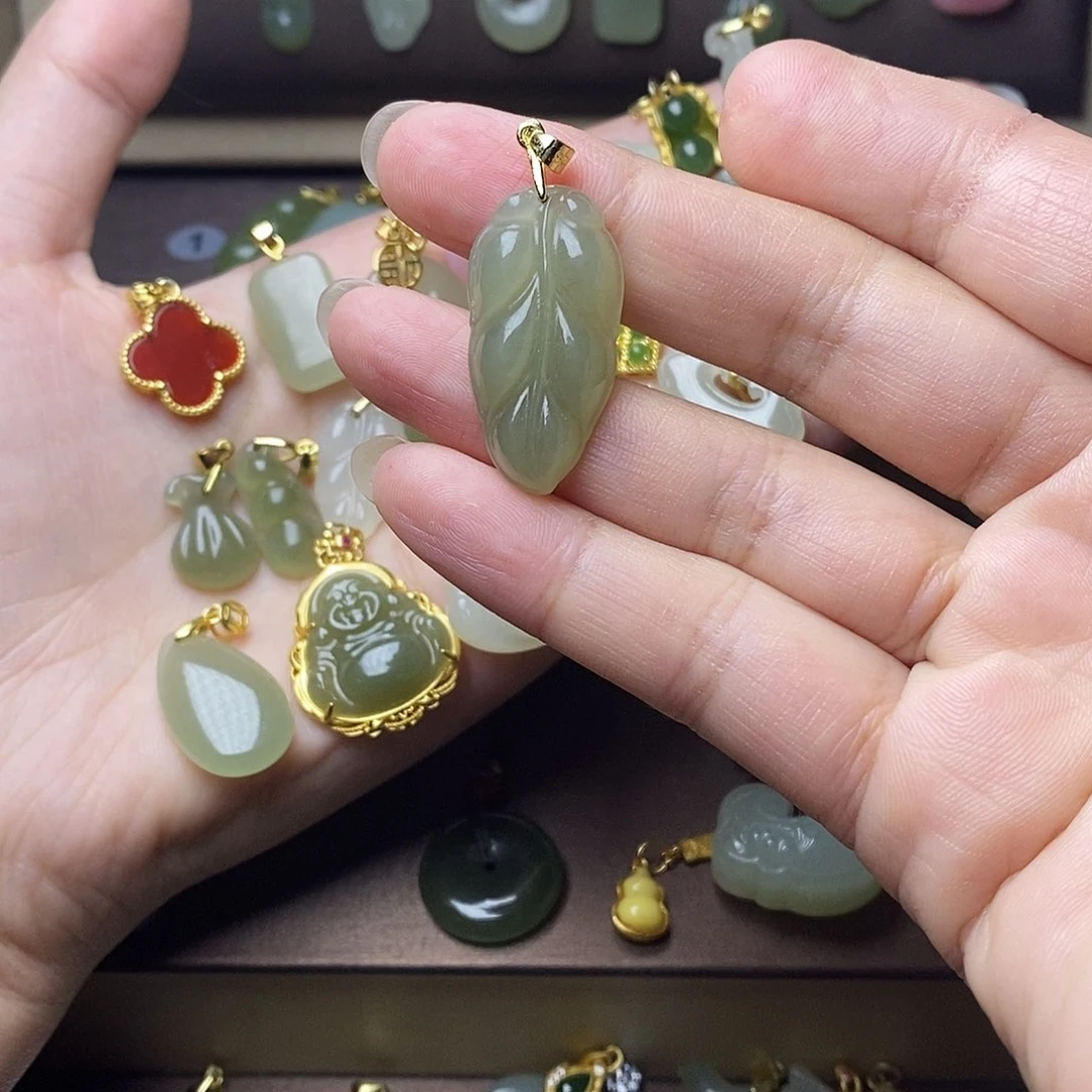 和田玉颈饰银S925镶嵌