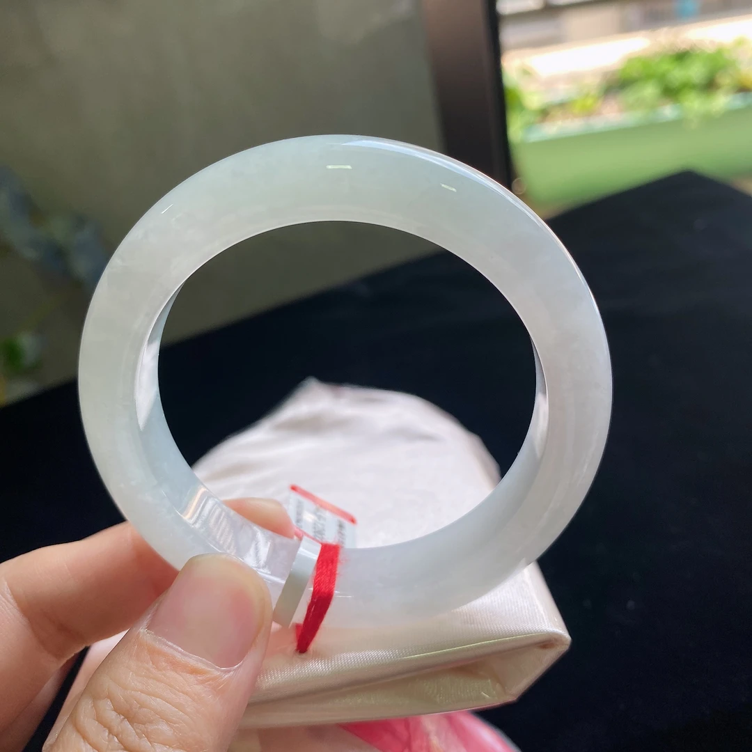 缅甸天然A货翡翠上等玉手镯子翡翠直播间上新品冰种白月光54mm