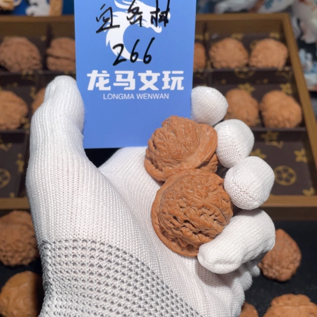 桃核吊坠血麒麟 编号A215