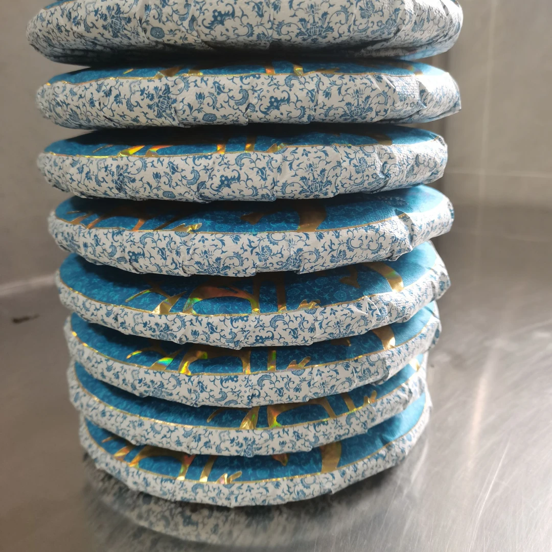 冰岛南迫普洱青饼收藏品鉴佳茗