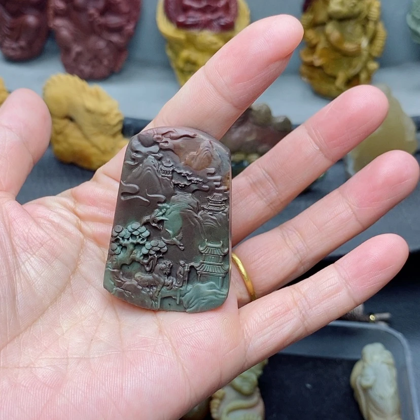 【闪购商品】定制石英质玉吊坠未镶嵌