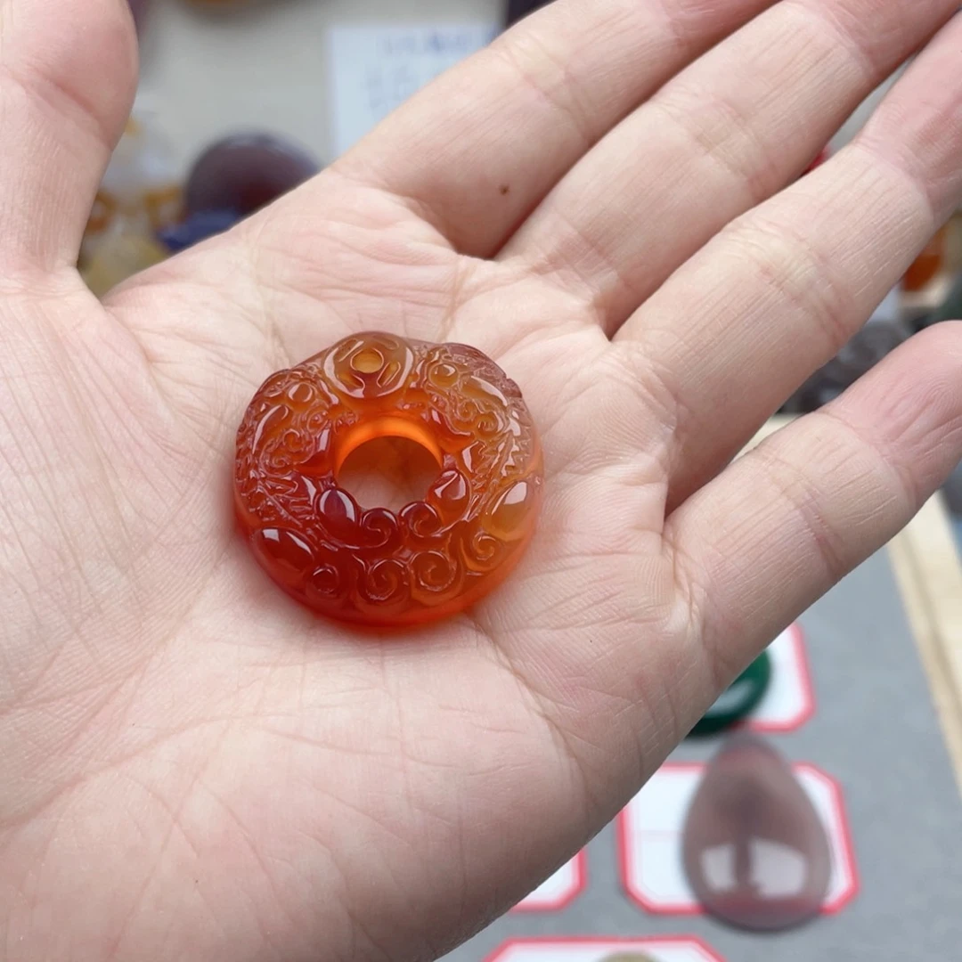 玛瑙/玉髓颈饰合金不***?