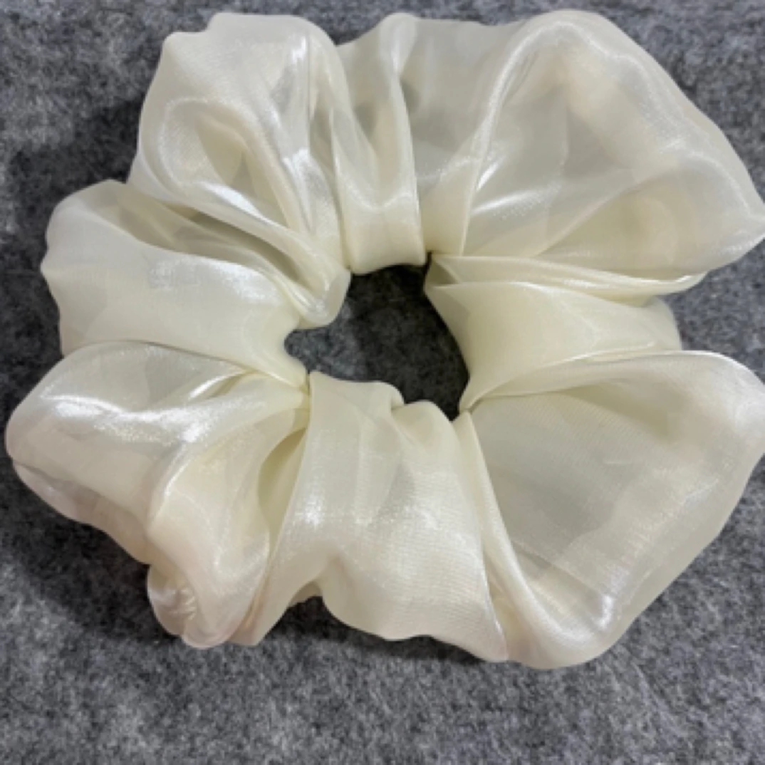 珠光气质纯色大肠发圈女网红2025年新款扎头发发绳头绳皮套头发饰