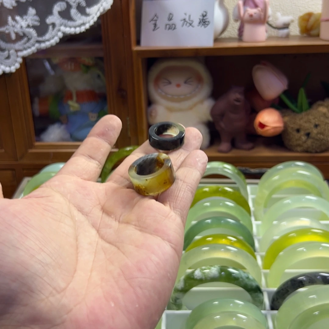 未镶嵌蛇纹石玉手镯219