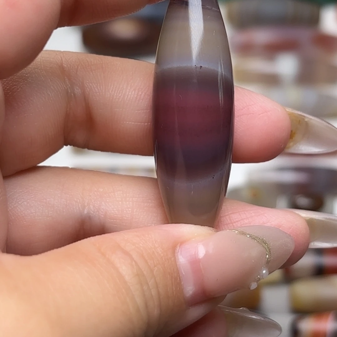 飞***还玛瑙/玉髓合金颈饰