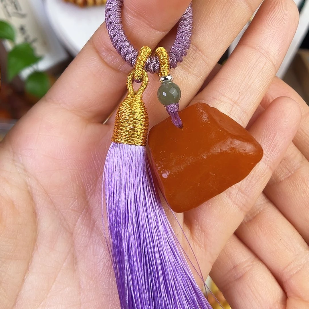 琥珀珠宝奇石未镶嵌，