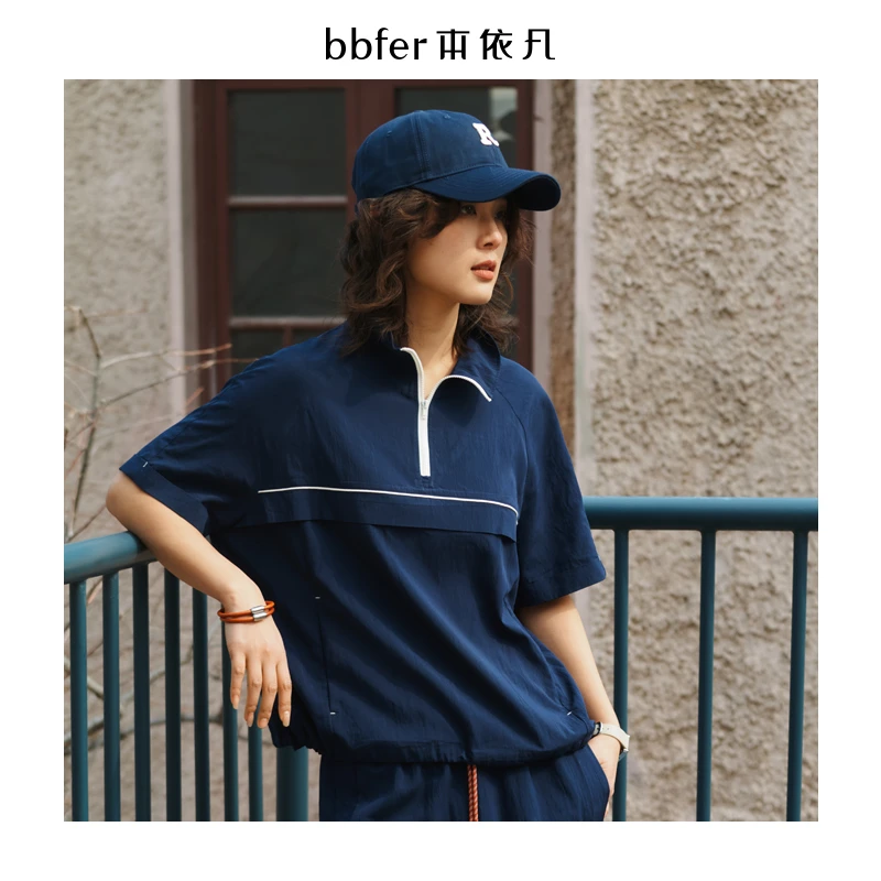 本依凡夏季女士短袖套头衬衫WESCY0416撞色拉链立领橡根松紧下摆