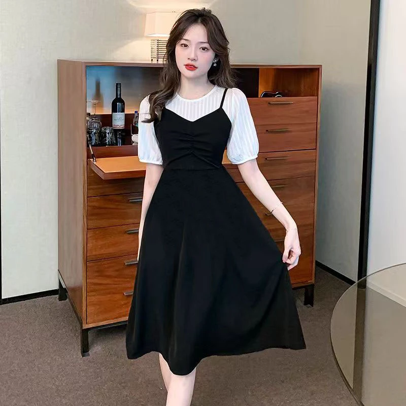 【24小时发货】假两件女夏季2024新款收腰撞色泡泡袖小黑裙1446