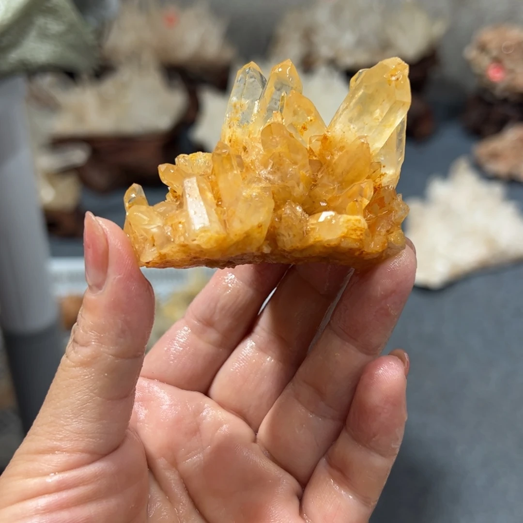 e***a未镶嵌珠宝半成品水晶