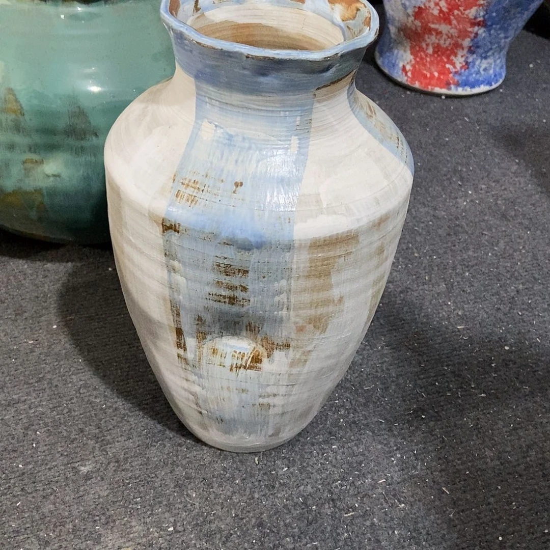 陶瓷金****街景德镇花瓶微瑕