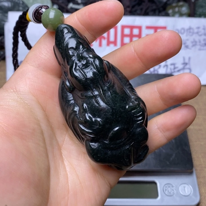 和田玉把件未镶嵌