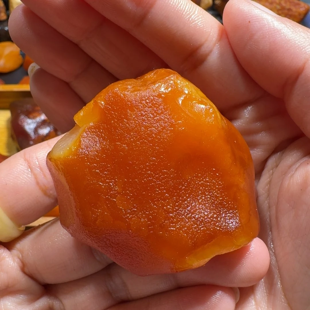 定制琥珀未镶嵌定制