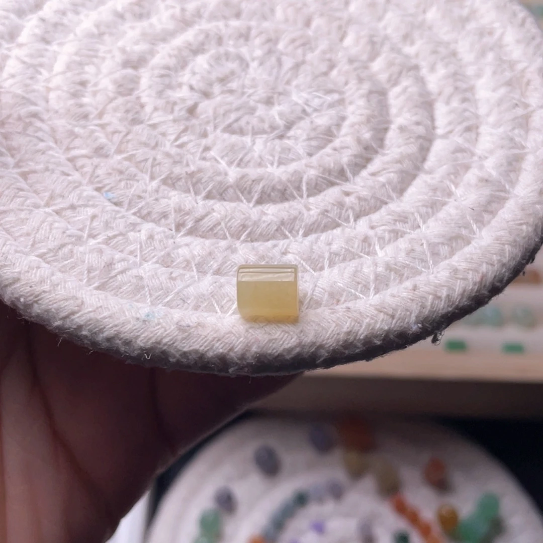 未镶嵌手链翡翠卡7.4卡6.2冰黄桶