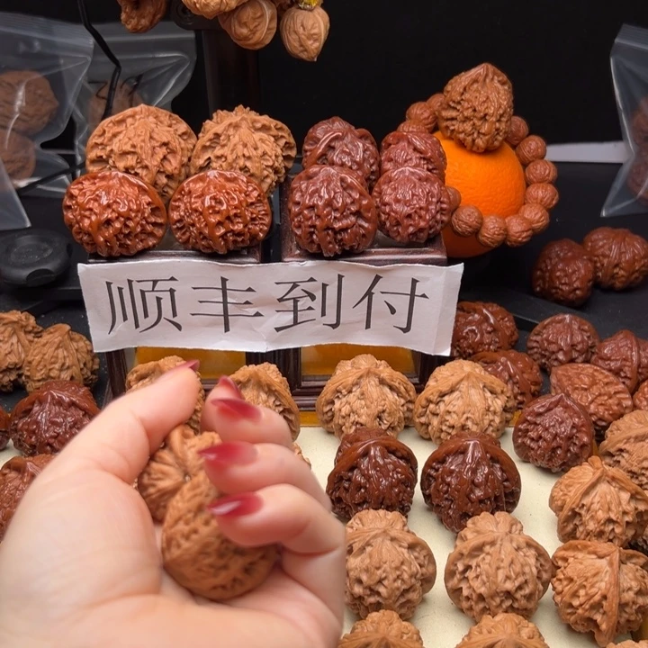森***蚺文玩核桃吊坠哥哥哥哥哥哥哥