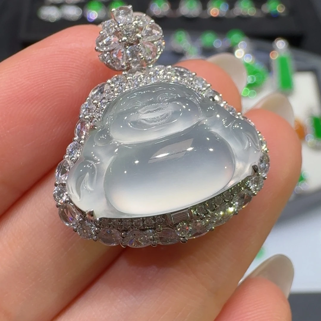 翡翠18K金镶嵌颈饰收到货48小时鉴赏期