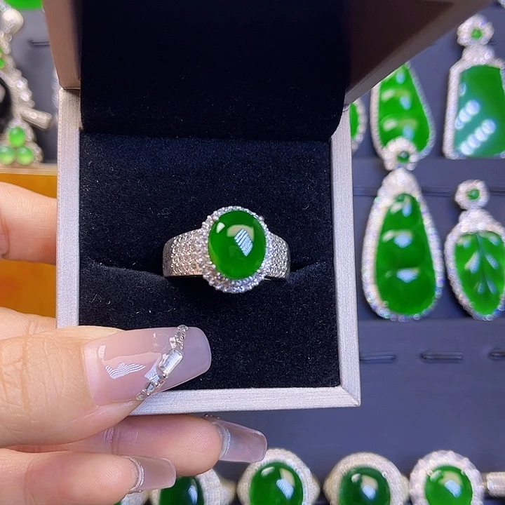 翡翠戒指未镶嵌888999666