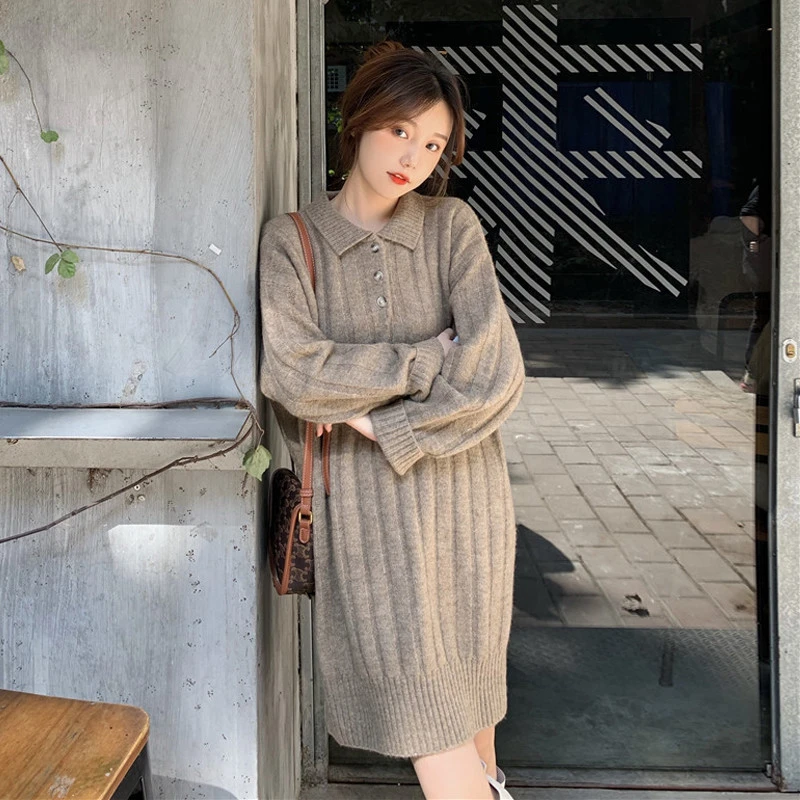 慵懒风长袖针织POLO领连衣裙女秋冬2025新款内搭打底毛衣裙中长款