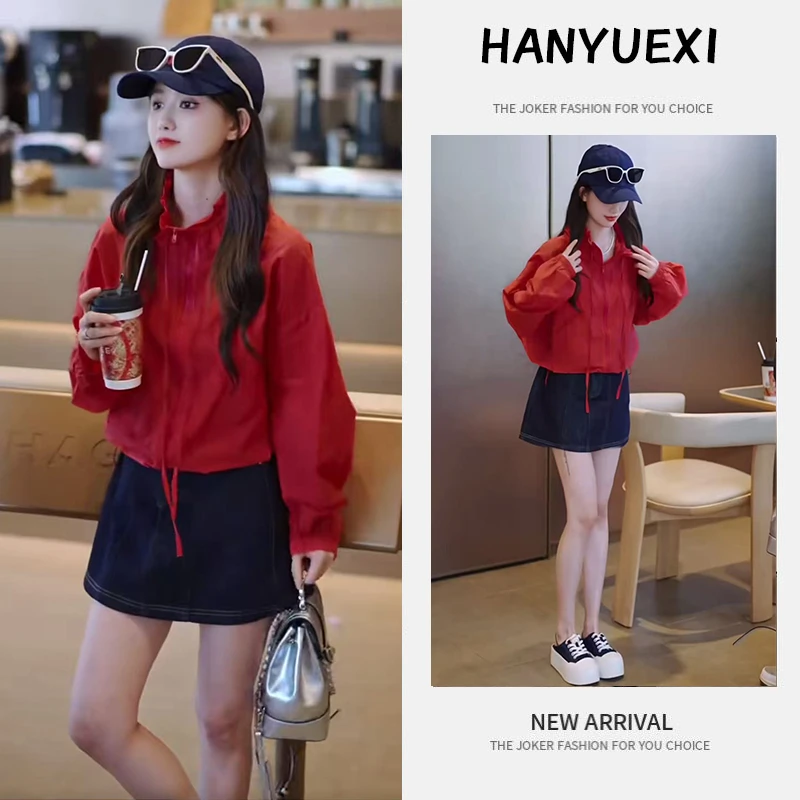 今年流行穿搭一整套2025新款宽松防晒冲锋衣外套牛仔短裙两件套潮