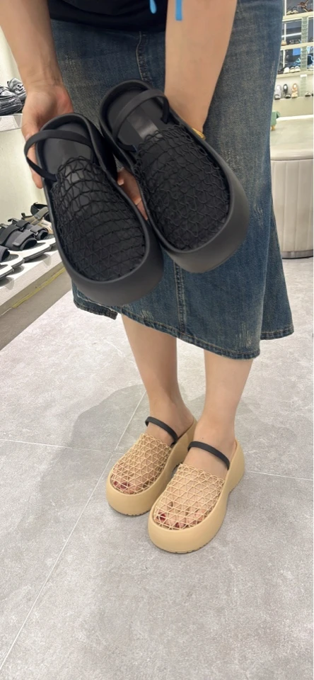 厚底来喽 网面很舒服的松糕鞋拖鞋女鞋9502