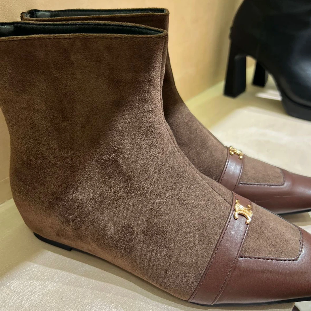 女士低跟鸭舌款短靴