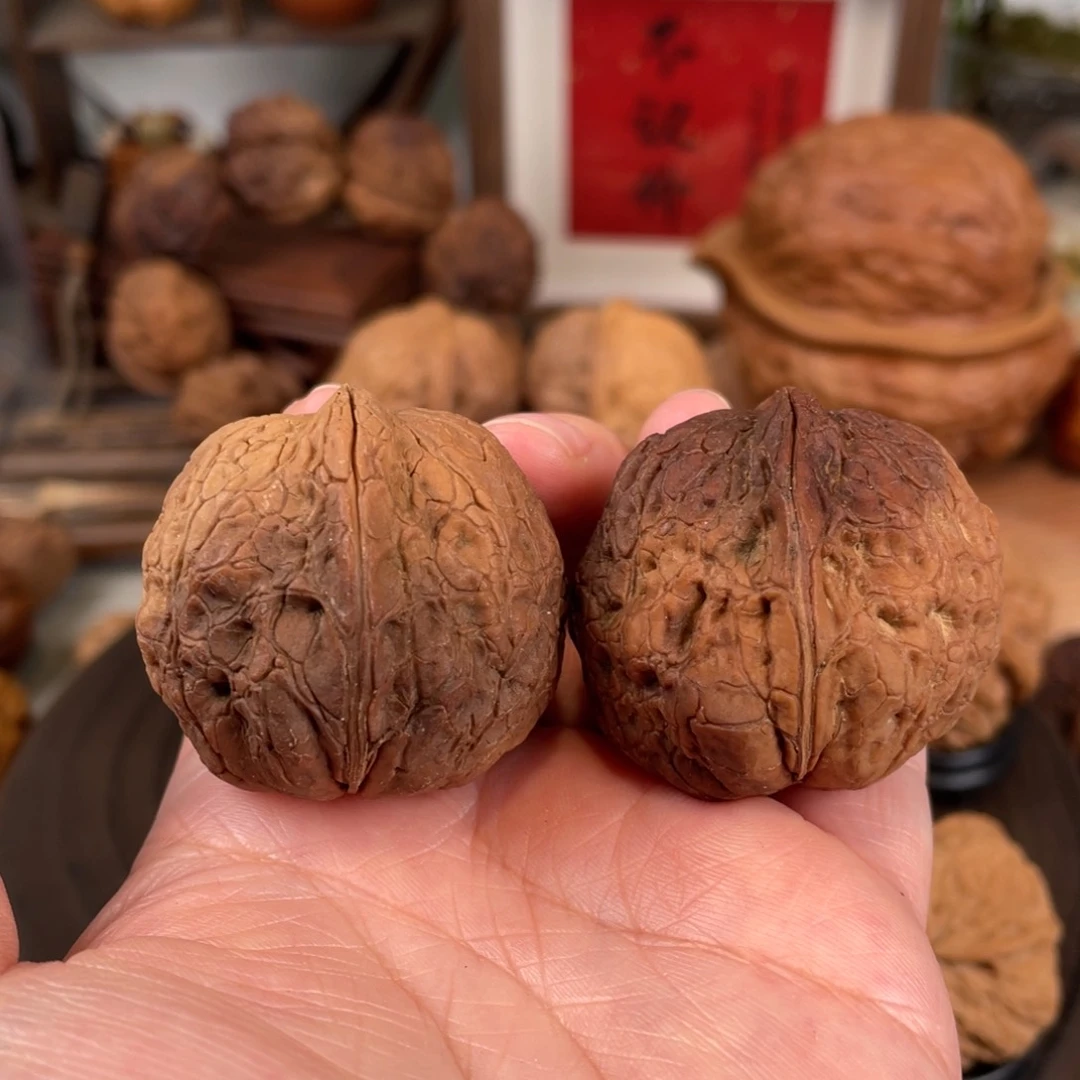 文玩核桃把件金丝绣球38尺