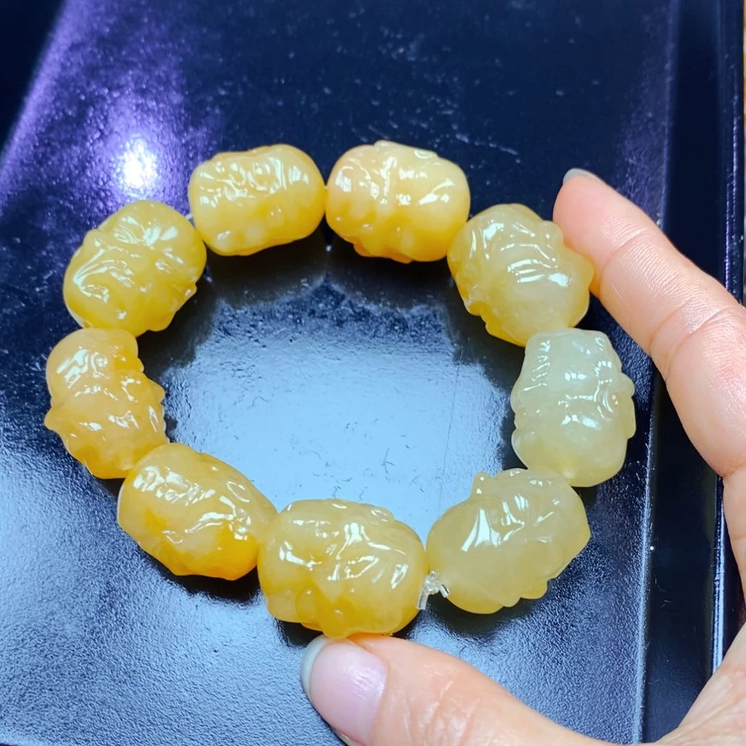 未镶嵌石英质玉（黄龙玉）颈饰