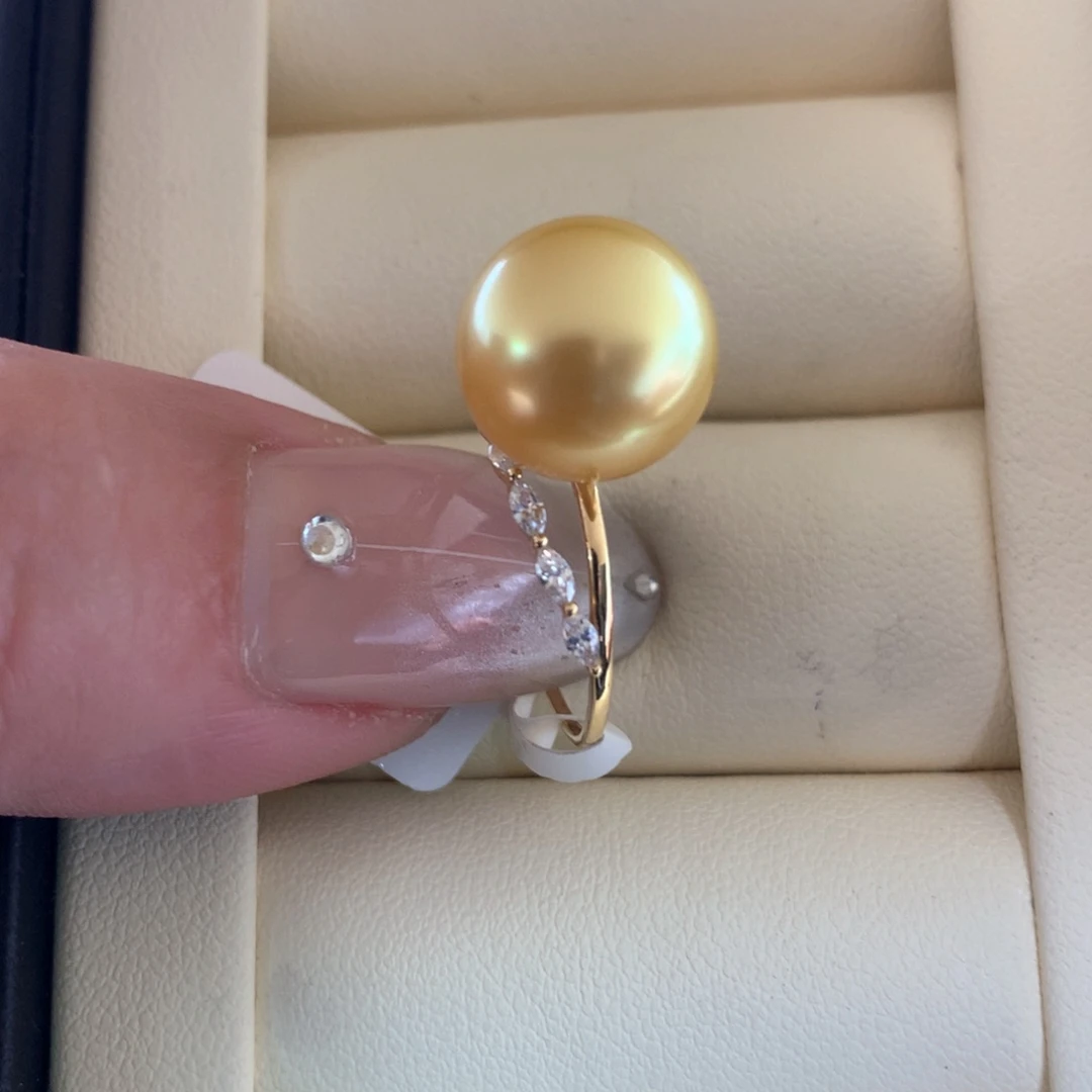 18K金镶嵌戒指海水珍珠